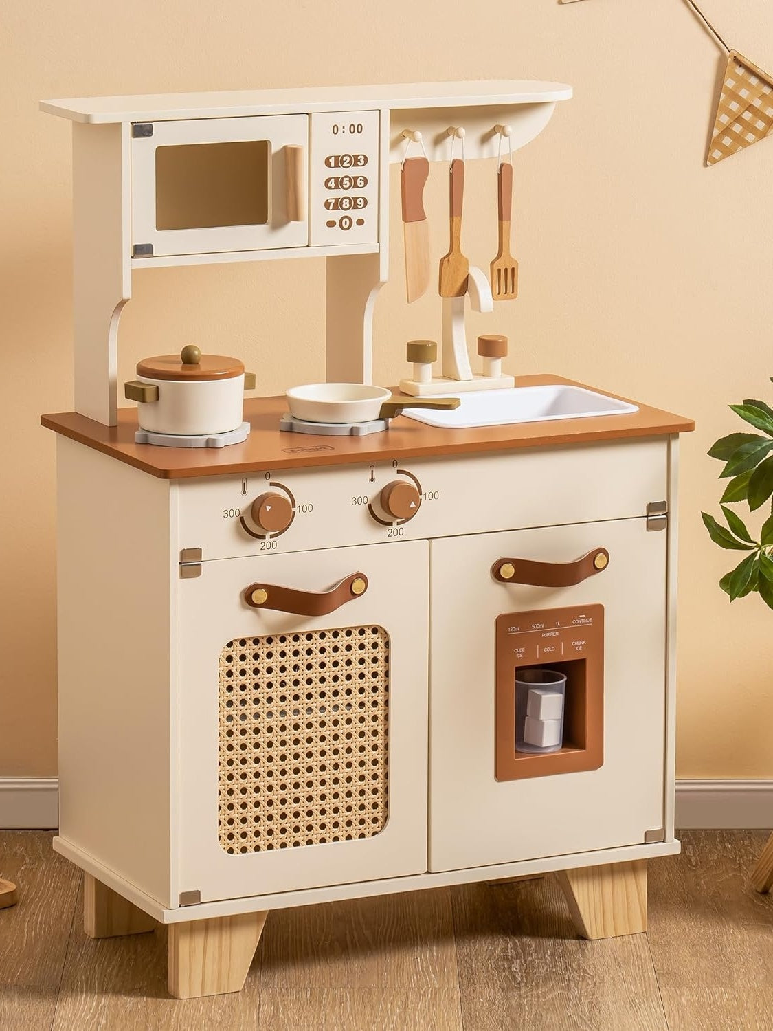 ROBOTIME Wooden Play Kitchen
Durable, stylish, and designed for ages 3+
